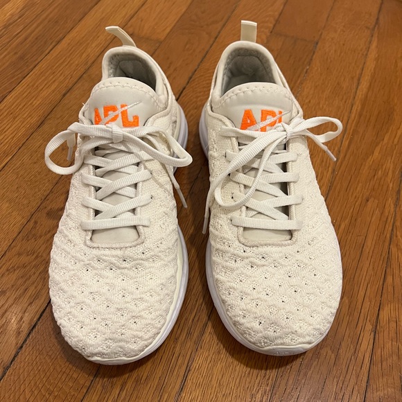 APL Techloom Phantom Sneakers - Picture 2 of 8